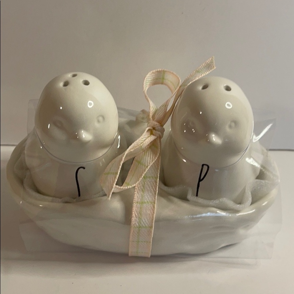 Rae Dunn Chick Salt and Pepper, White